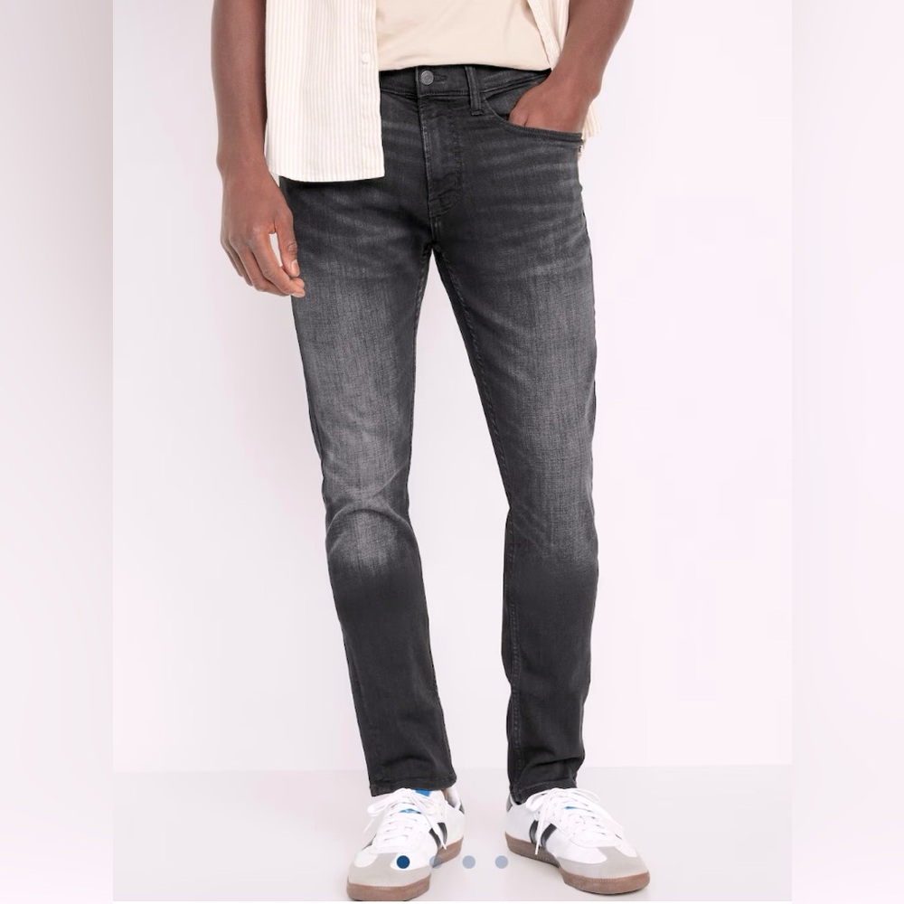 Men’s Old Navy Slim/étroit black jeans size 33x32